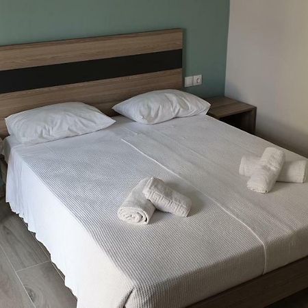 Apartament Chriselia 1 Nea Roda Zewnętrze zdjęcie